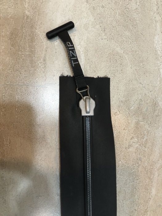 Цип за надуваема топка