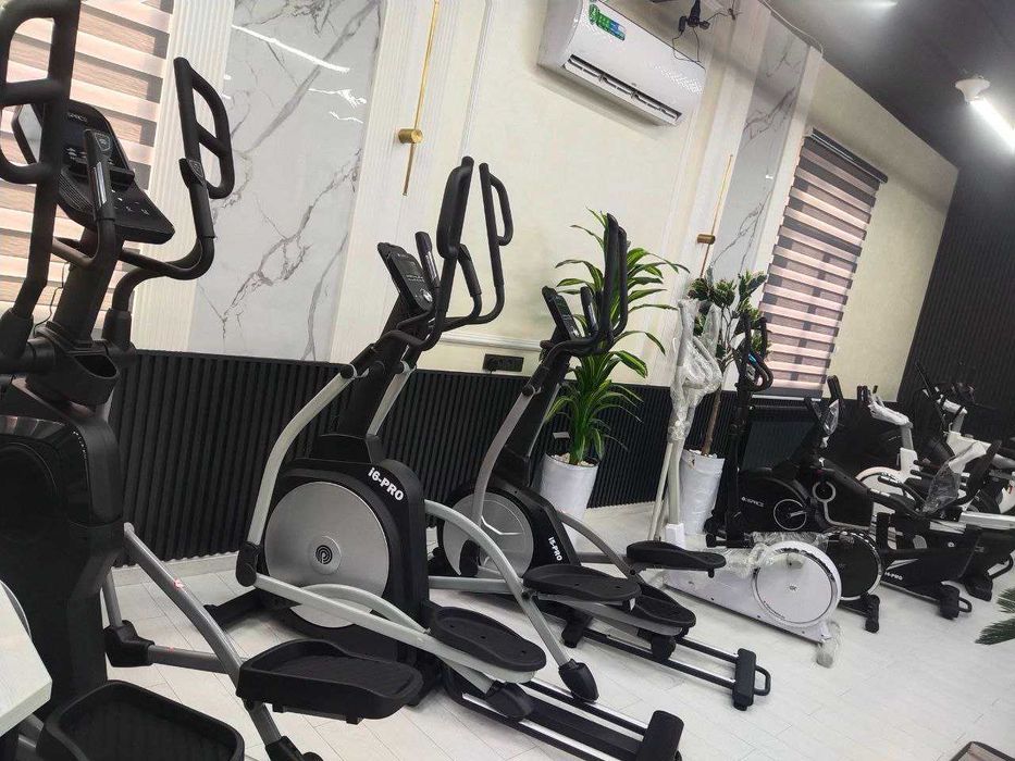 Эллиптический тренажёр