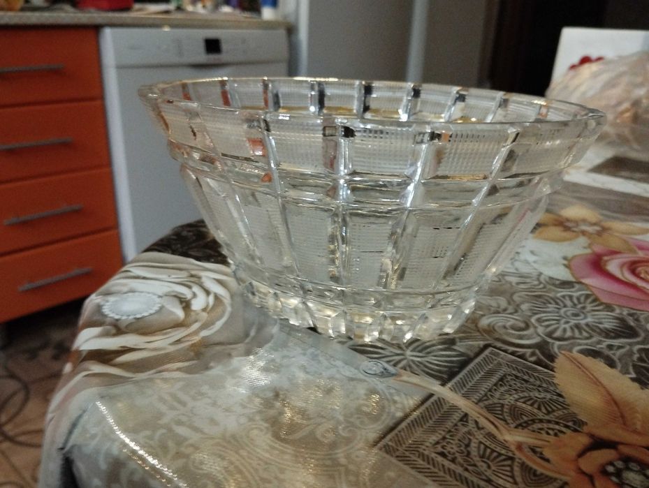 Посуда фруктница