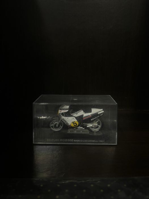 Продавам моторчета Алтая