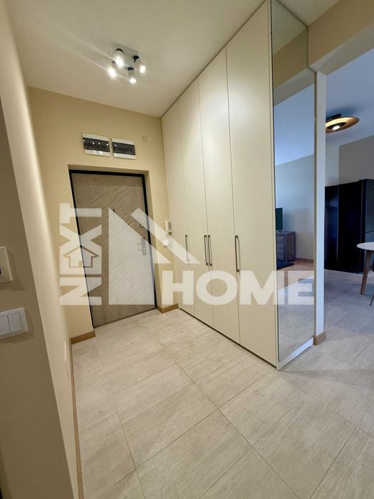 Продава се Тристаен апартамент в Пловдив, Кършияка - 99 кв.м за 2142 €/кв.м - Снимка #9