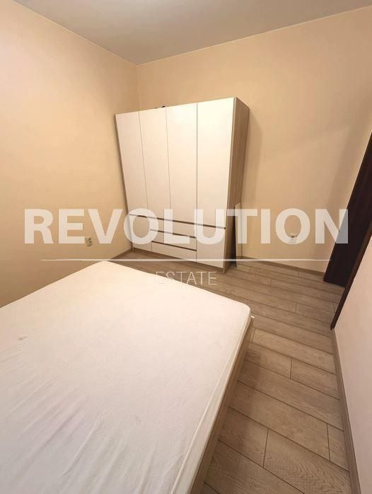 Дава се под наем Двустаен апартамент в Варна, Погреби - 40 кв.м за 278.97 € - Снимка #3