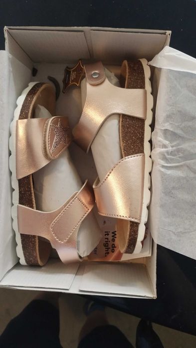 Сандали момиче 31 номер - розово злато, естествена кожа, нови