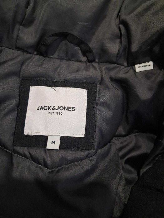 Vand geaca neagra Jack&Jones