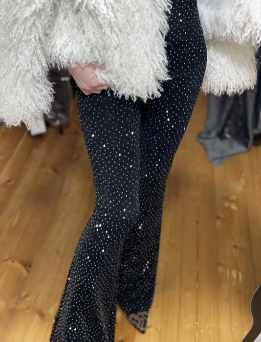 Блестящие брюки женские на новый год