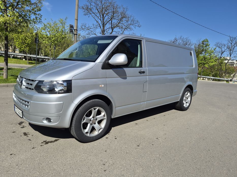 Vând Volkswagen Transporter lung!