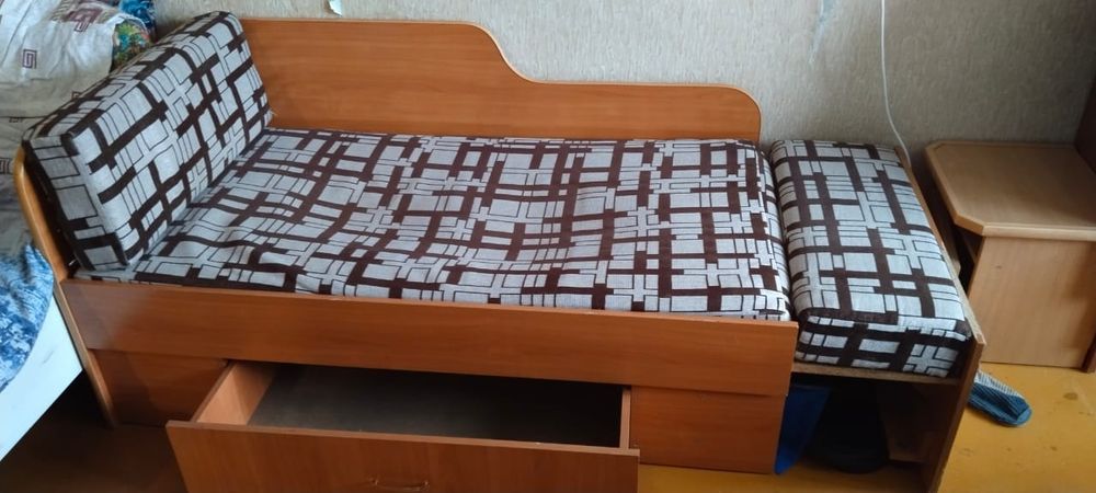 Продам кровать подростковая