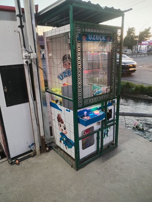 Hvatayka O'yinchok kran va tayson aparat