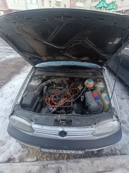 Продам гольф 3  1994г