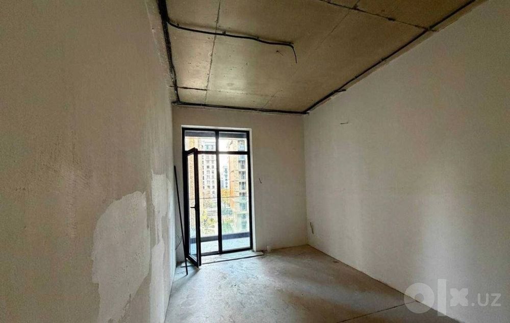 3/5/14 62кв квартира в ЖК Regnum Plaza Ор Сайрам, Буз Базар