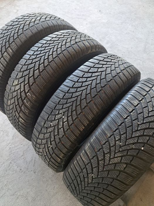 4 anvelope iarnă 215 65 r17 Bridgestone