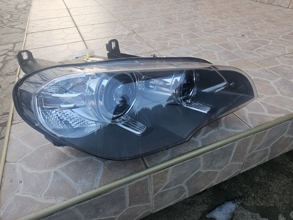 Десен фар за BMW e70 Feis 2010 2013