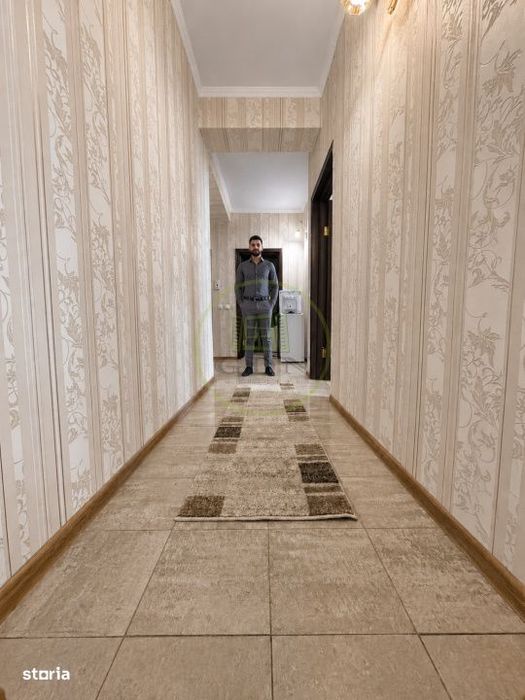 Inchiriez apartament doua camere str mijloc