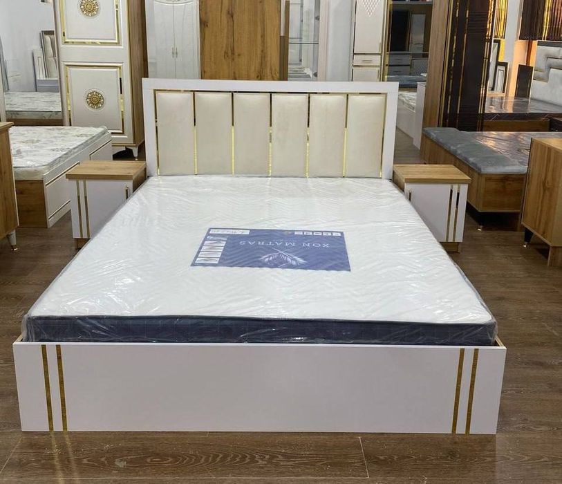 Spalniy garnitur komplekt