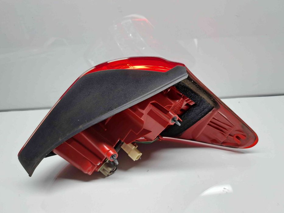 Stop aripa stanga Toyota Rav 4 III (ACA3, ACE, ALA3, GSA3, ZSA3) [Fabr