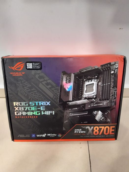Placa de baza Asus Rog Strix X870E-E Gaming Sigilata