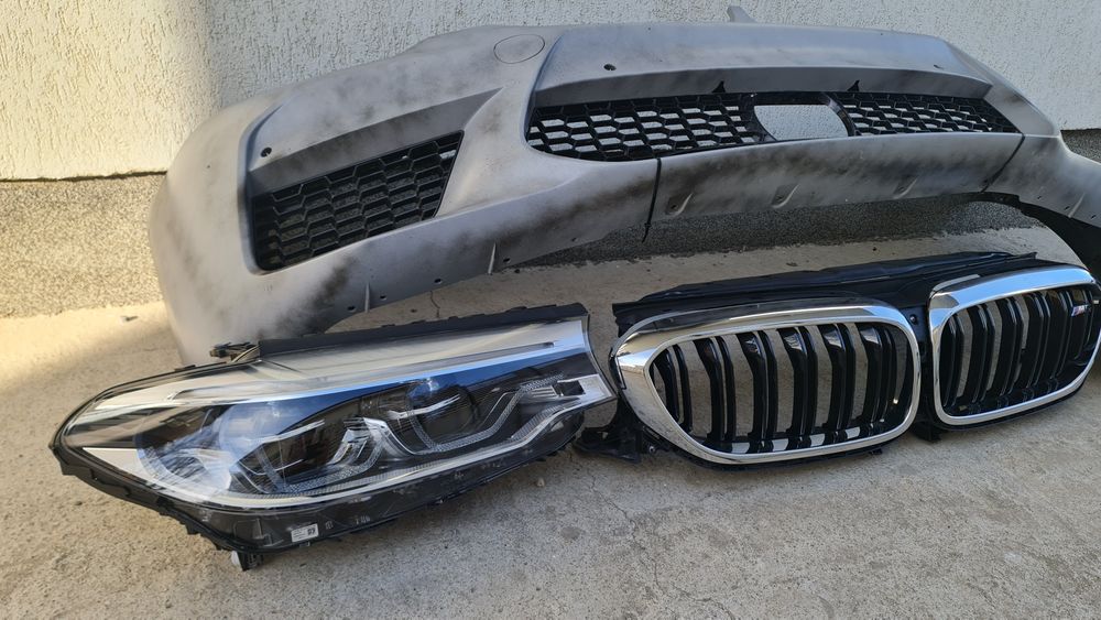 Bara fata completa grila far full led adaptiv BMW  5 M5 F90 2015...201