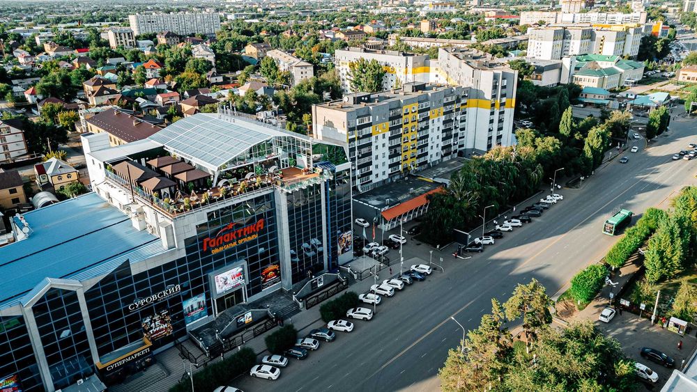 Профессиональный фотограф, съёмка с дрона