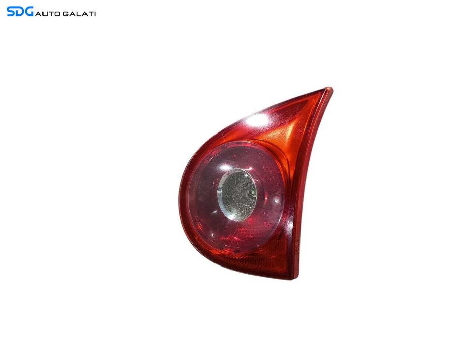 Stop Lampa Tripla Dreapta Haion Capota Portbagaj Volkswagen Golf 5 Hatchback 2004 - 2008 Cod 1K6945094G 89032905 [LR2249]
