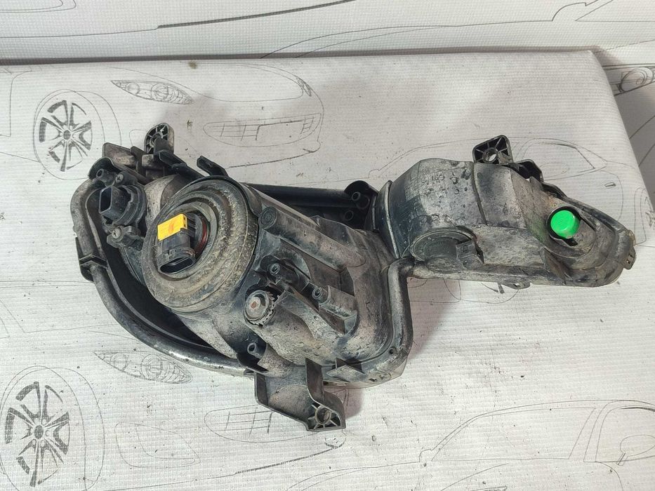 Lampă ceață stânga UK Peugeot 508 2013 Break Halogen (2010-2018) Cod:9670476280 (4F2)