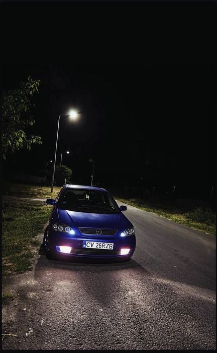 OPEL Astra 2004 — imagine 2
