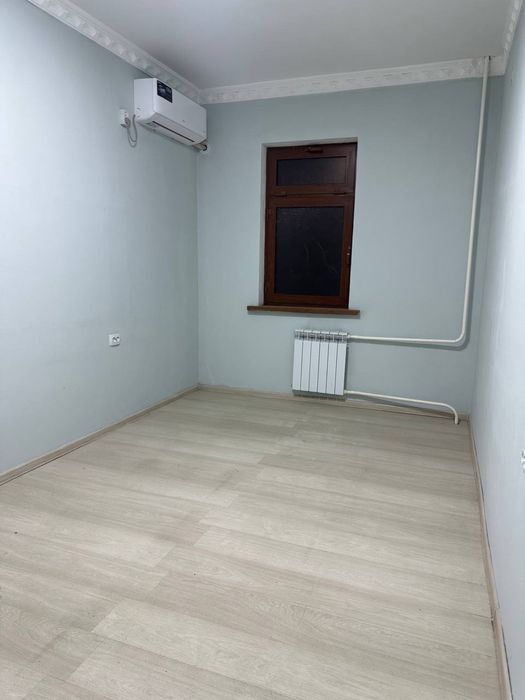 Продается нежилой помещение Юнусабад 4 кв ор-р автосалон куруг юнусаба