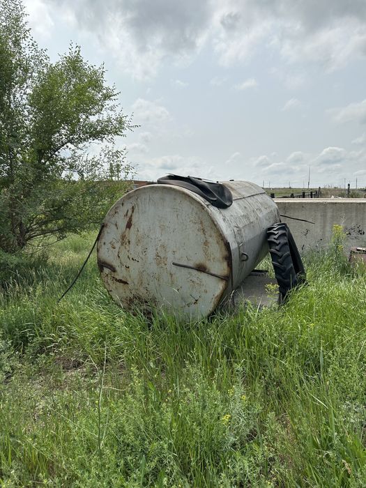 Продаются цистерны и бочки