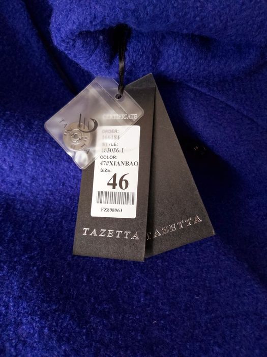 Продам новое пальто.