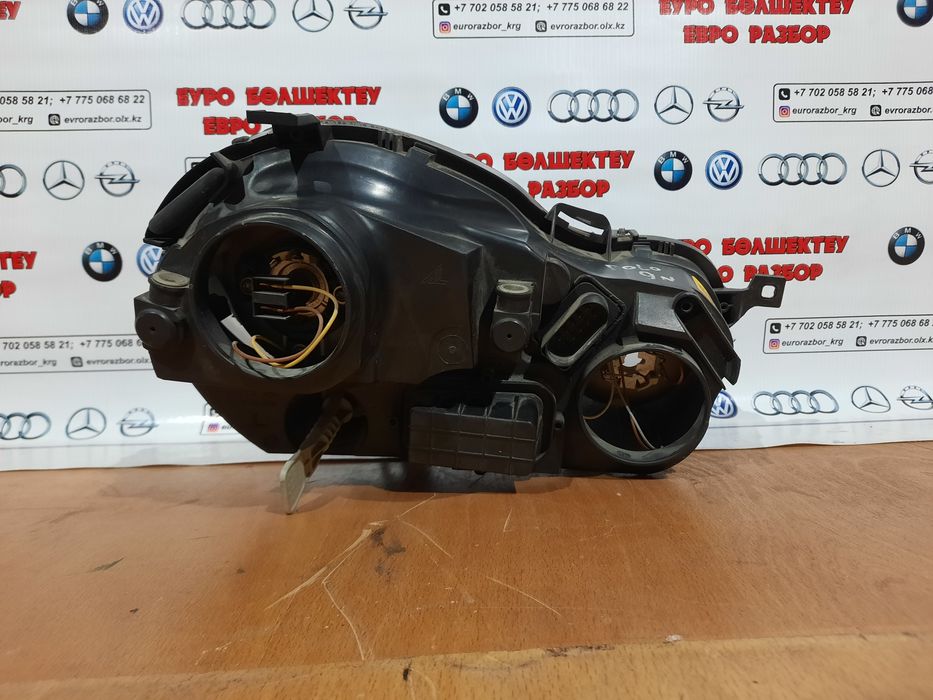 Фара левая VW Polo 9N