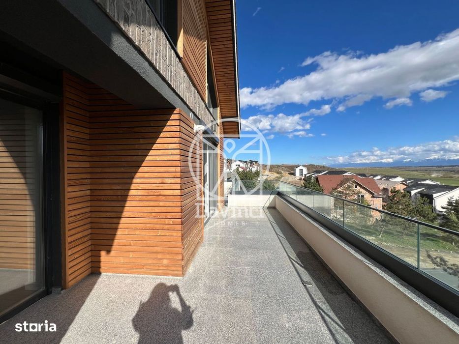 Penthouse 3 camere, 2 bai, la cheie, aer conditionat - intabulat