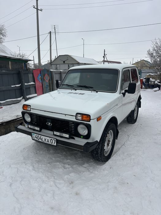 Продам ниву инжектор в хорошем техническом состоянии