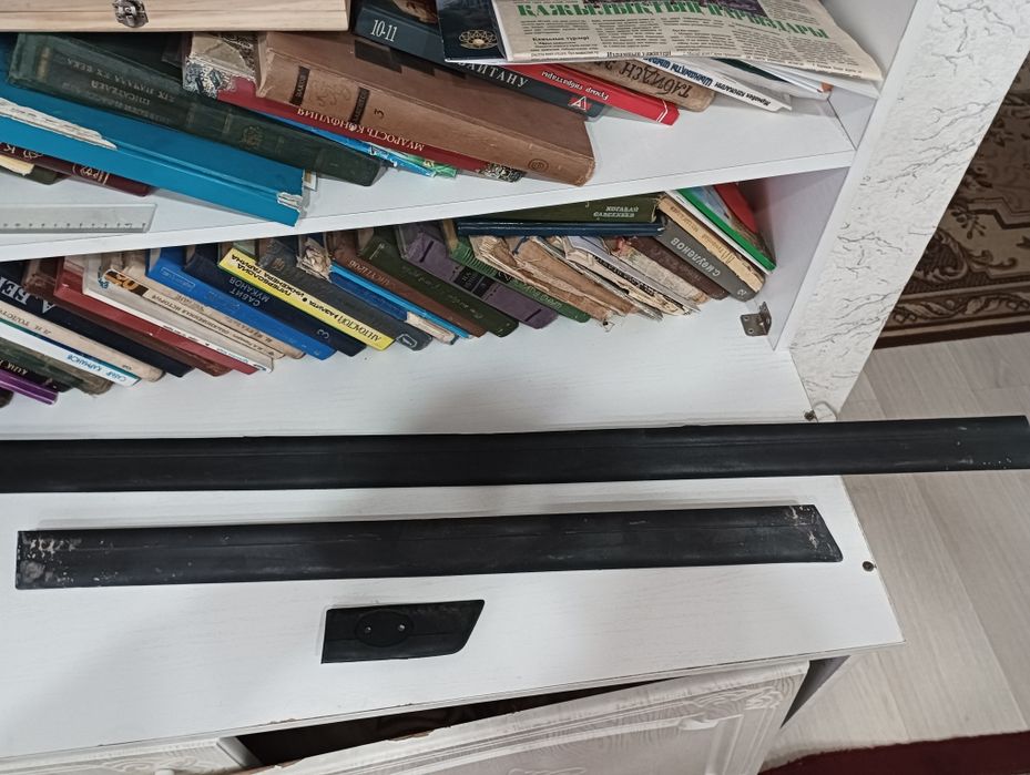 Ауди 100 молдинг