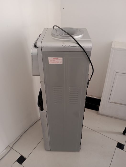 Kuler (cooler) sotiladi