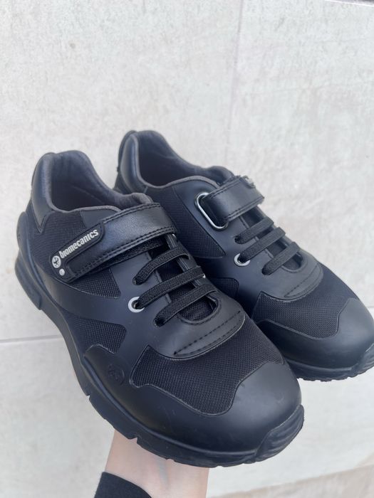 Обувки BIOMECANICS 32номер