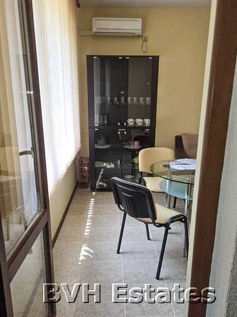 Обзаведен двустаен апартамент в White Lagoon – на 300 м от плажа