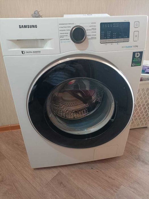 Стиральная машинка Samsung