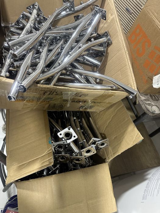 Вешалка продается недорого