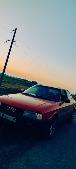 Продам Ауди 80 б3