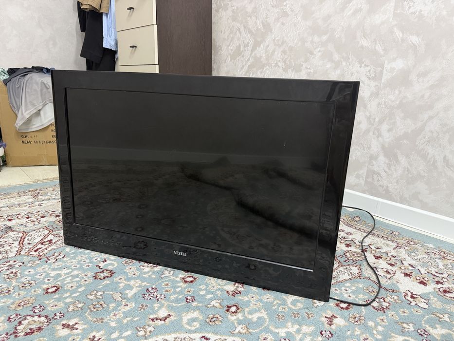 Продам телевизор
