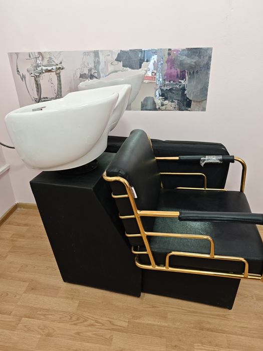 Scafă Coafor Negru cu Auriu Bazin Ceramic