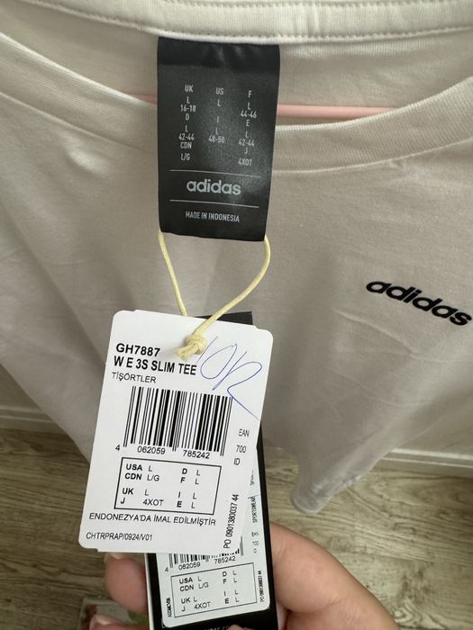 Футболка  Adidas