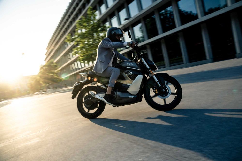 Електрически мотоциклет - мотор - VMOTO - TS STREET HUNTER PRO