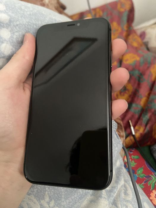 Продам Айфон 11 128gb