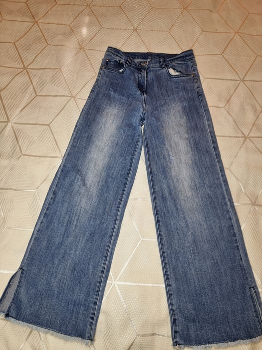 Джинсы на 10-11 лет