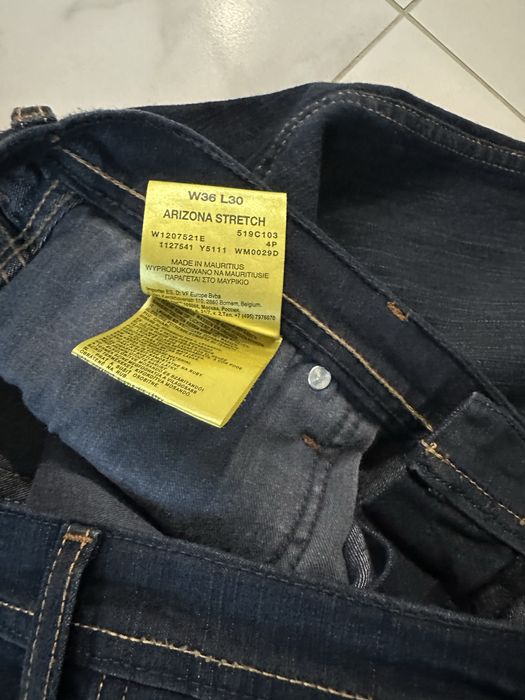 Оригинални мъжки дънки Wrangler 36 размер нови