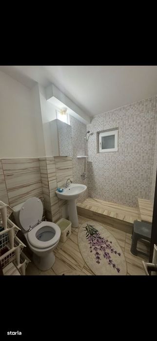 Apartament zona Rovine