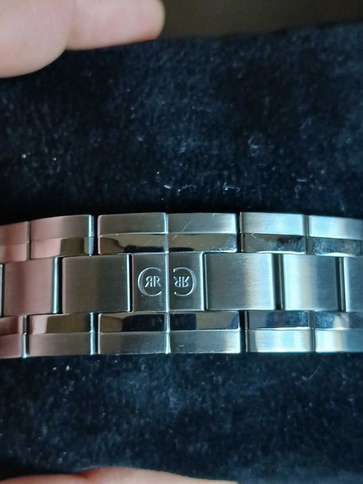 Часовници Cerruti,Breil