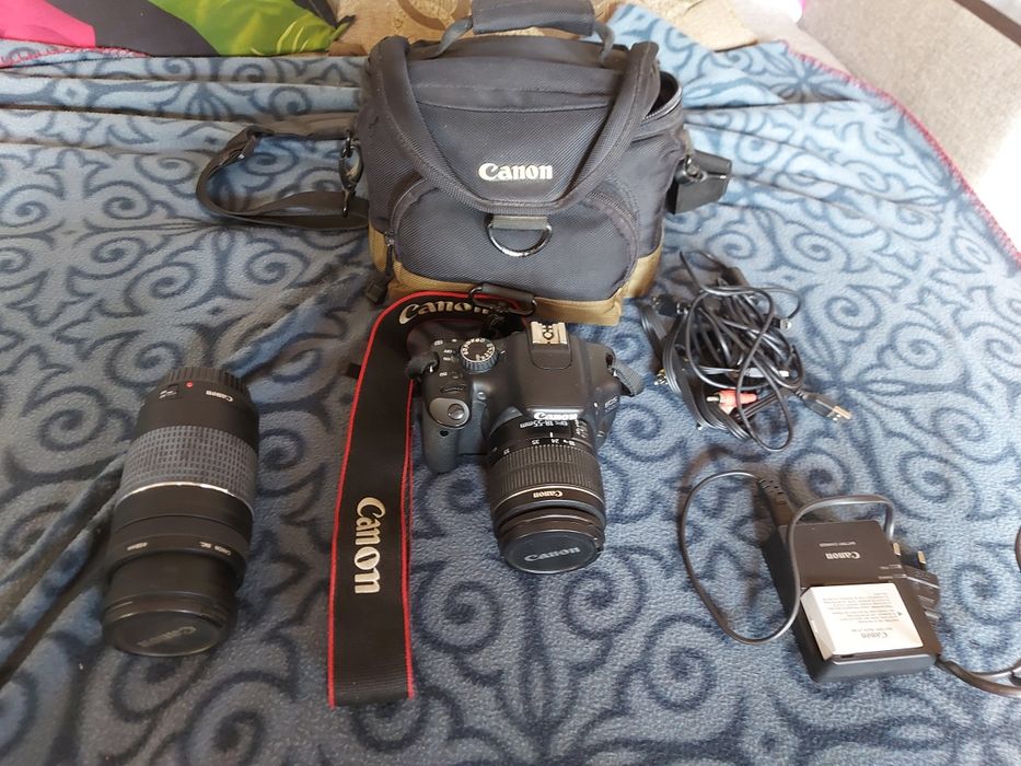 Фотоаппарат Canon  EOS 550 D.