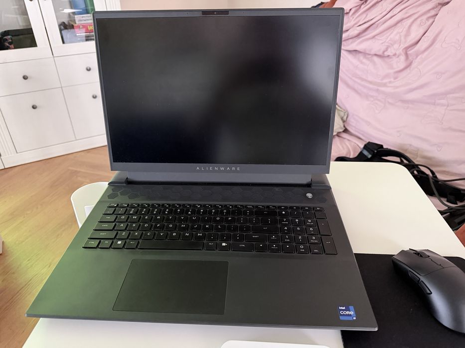 Laptop Alienware M18R2 I9 14900 cu RTX 4090