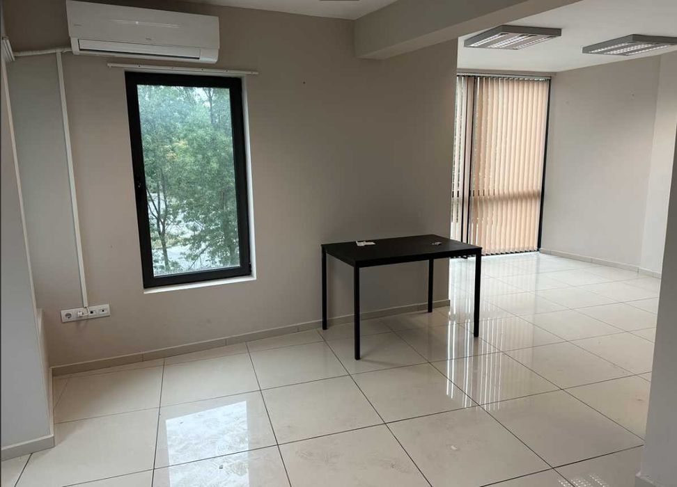 Дава се под наем Офис в Варна, Трошево - 56 кв.м за 336 € - Снимка #3